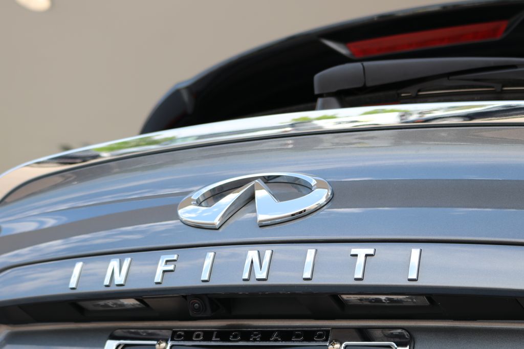 2025 Infiniti QX50 Luxe photo 23