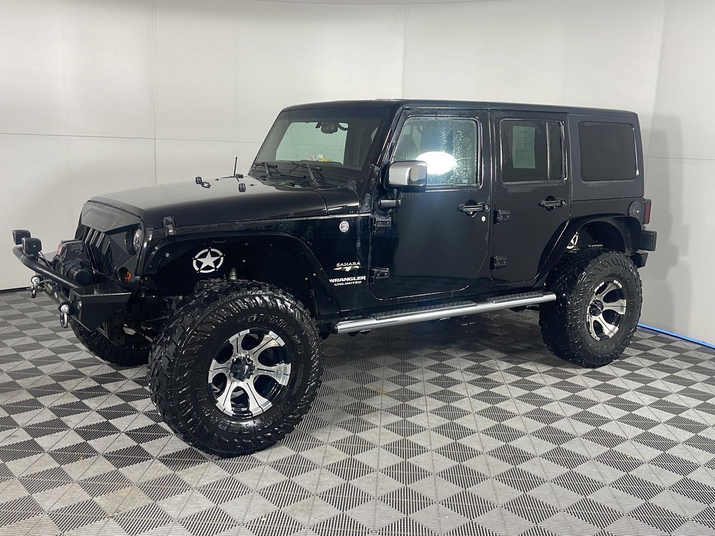 2016 Jeep Wrangler Unlimited Sahara's photo