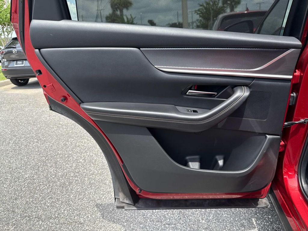 2024 Mazda CX-90 Preferred photo 11