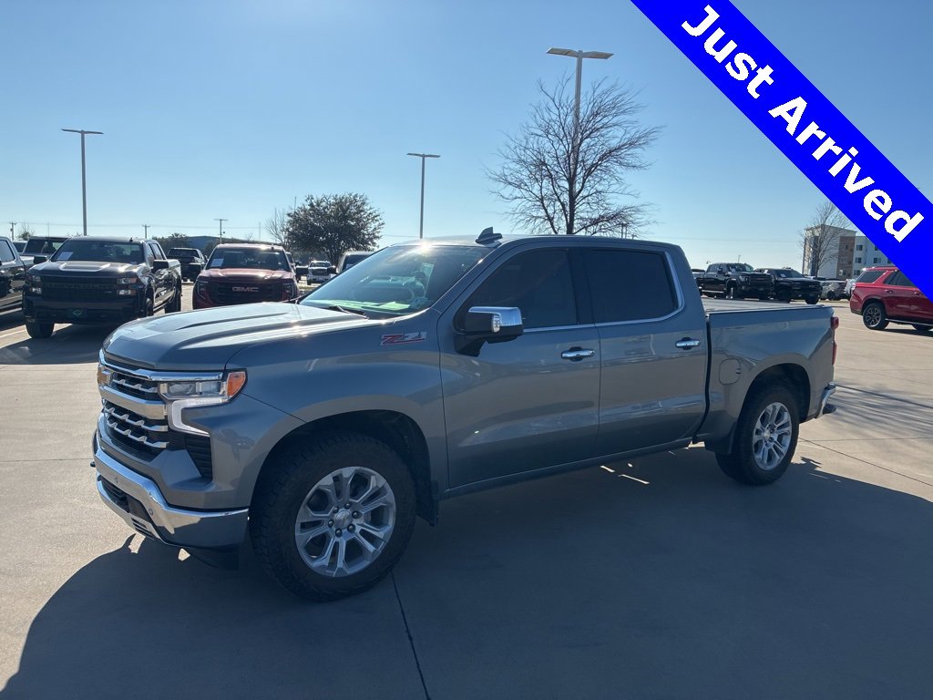 2023 Chevrolet Silverado 1500 LTZ's photo