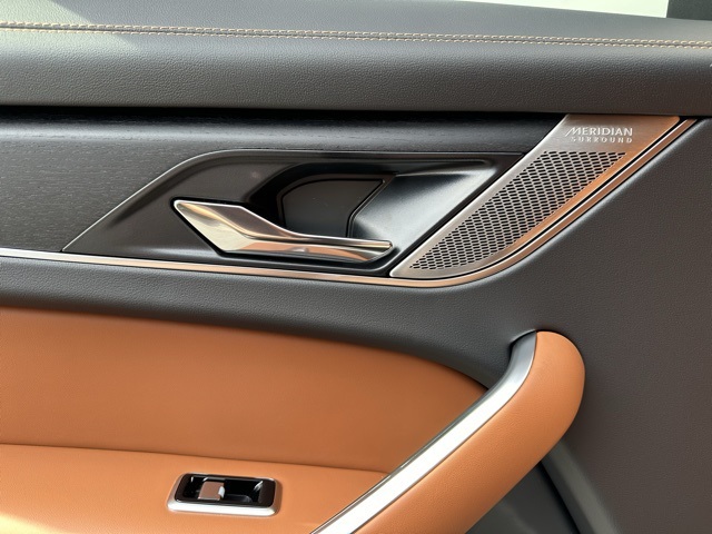 2026 Jaguar F-PACE P250 R-Dynamic S photo 20