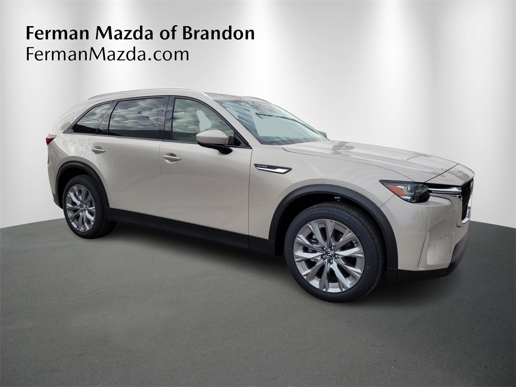 2026 Mazda CX-90 Preferred Package's photo