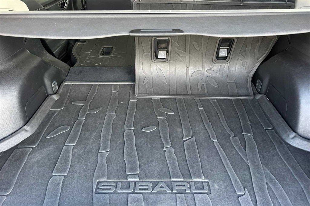 2021 Subaru Forester Premium photo 17