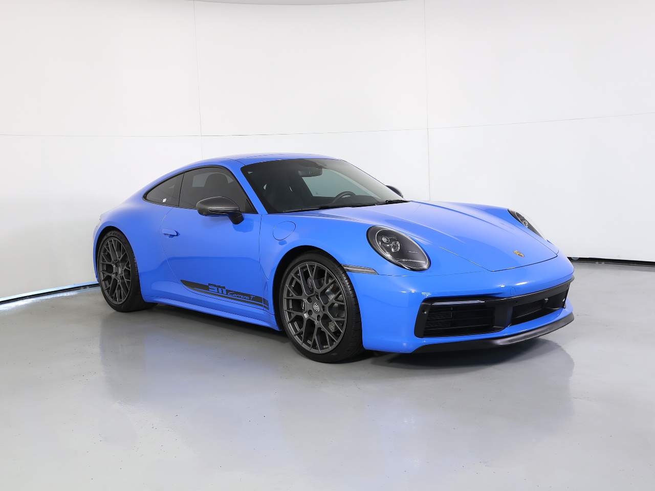 2024 Porsche 911 T photo 9