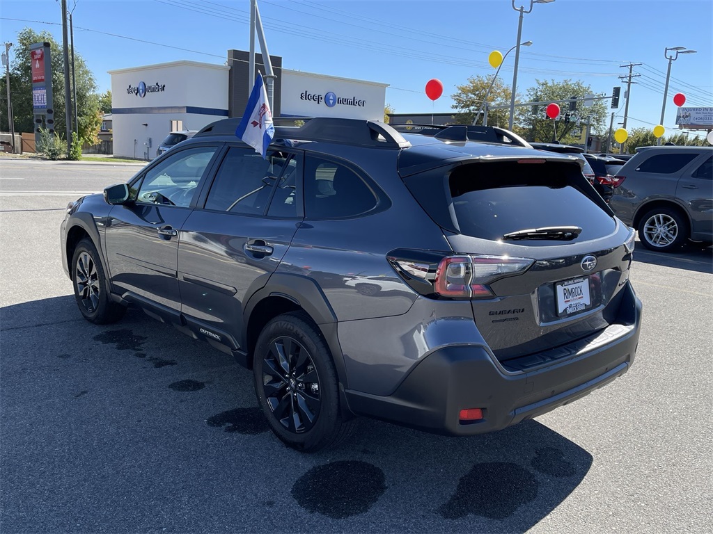 2024 Subaru Outback Onyx Edition photo 5