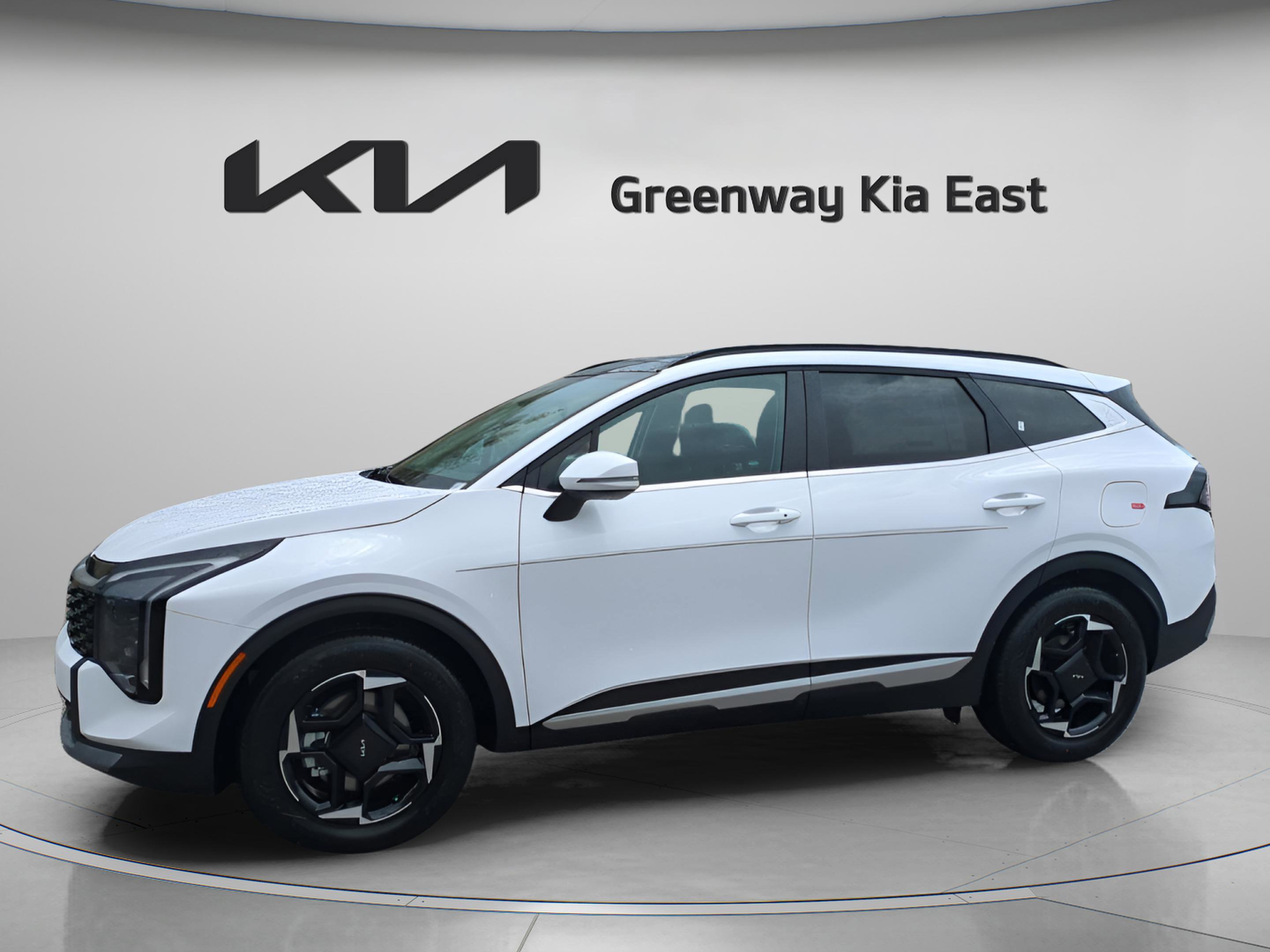 2026 Kia Sportage EX photo 3