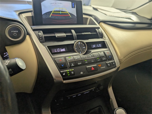 2015 Lexus NX 300h Luxury photo 27
