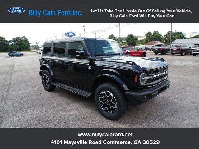 2025 Ford Bronco 4-Door Outer Banks's photo