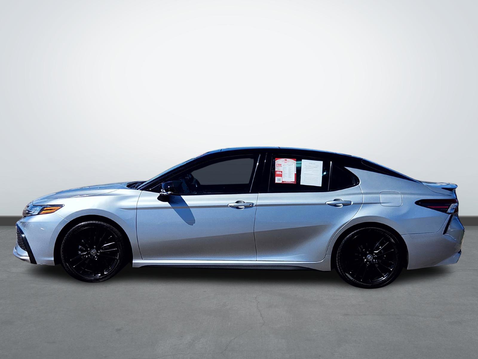 2023 Toyota Camry XSE photo 2