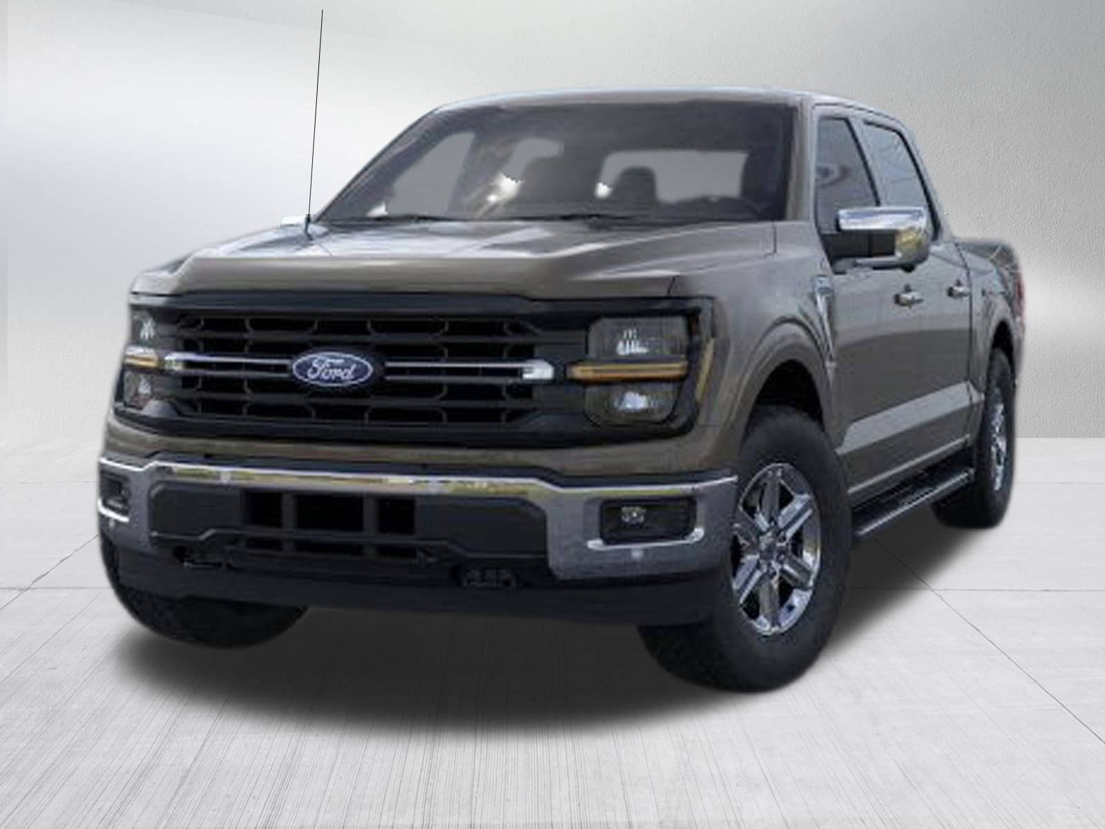 2025 Ford F-150 XLT photo 2