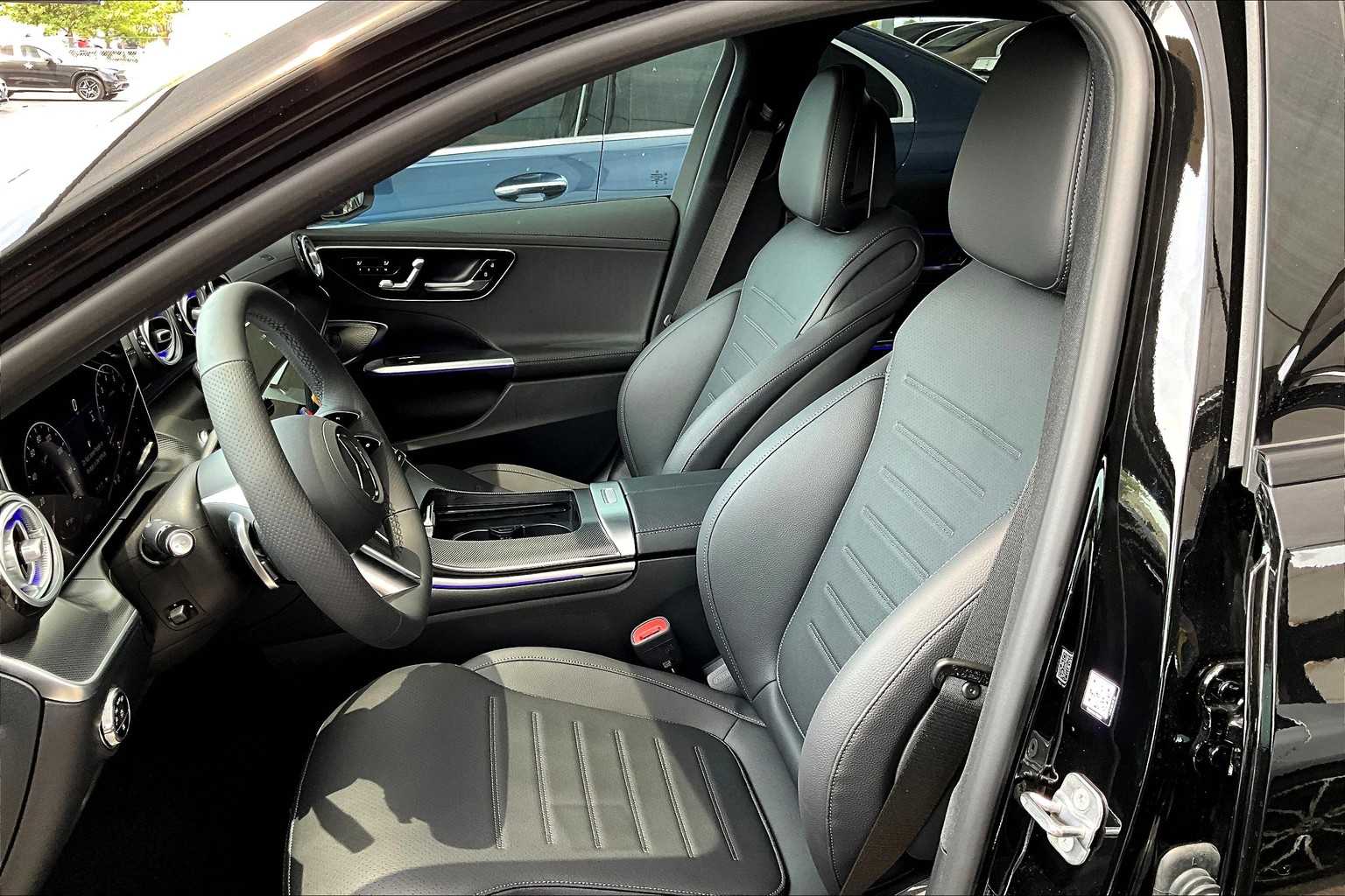 2025 Mercedes Benz C 300 photo 17