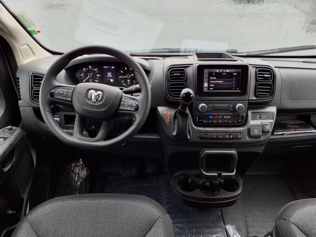 2025 Ram ProMaster 2500 photo 3