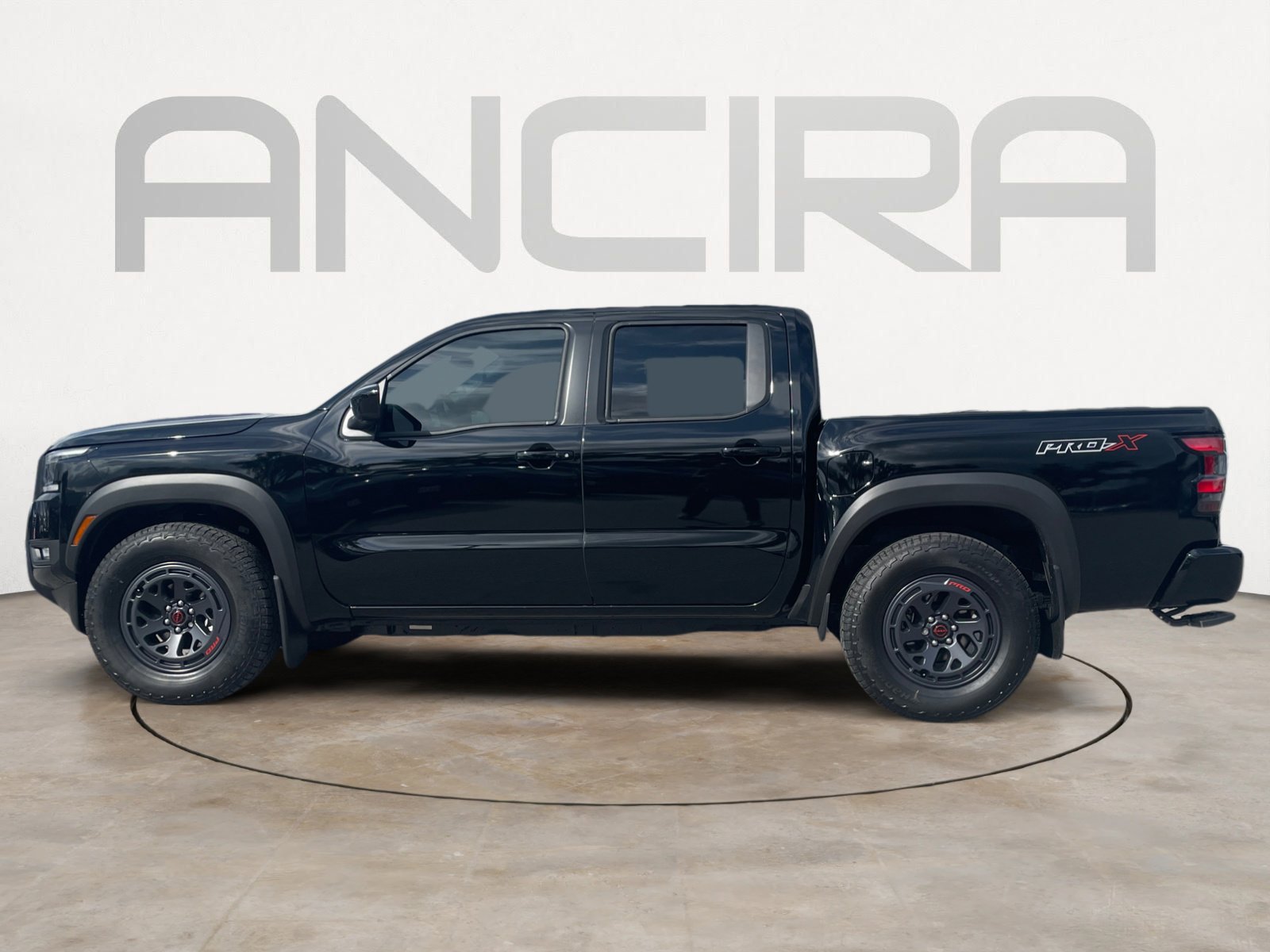 2025 Nissan Frontier PRO-X photo 2