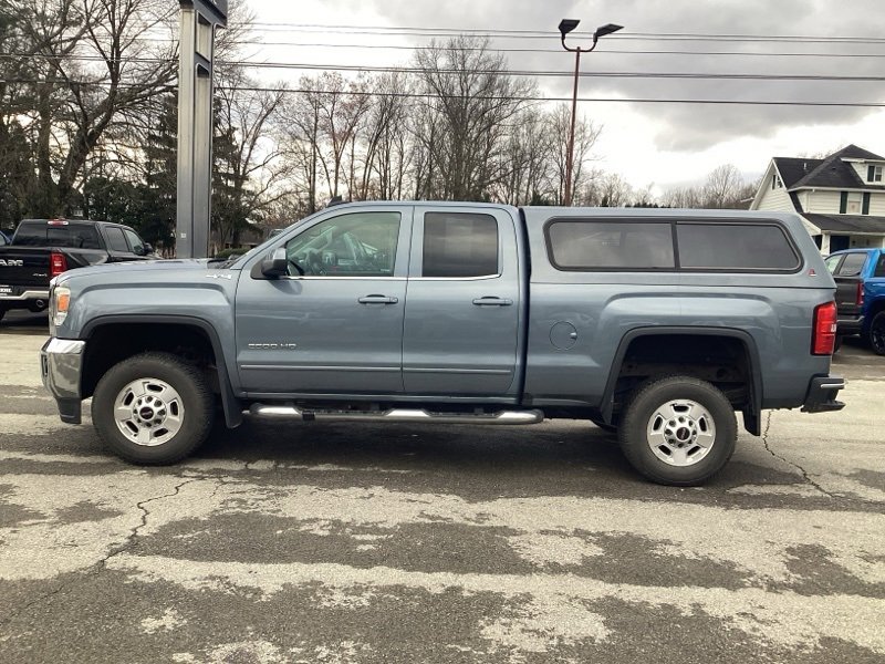 2016 Gmc Sierra 2500 HD SLE photo 2