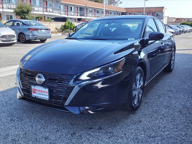 2025 Nissan Altima 2.5 S photo 3