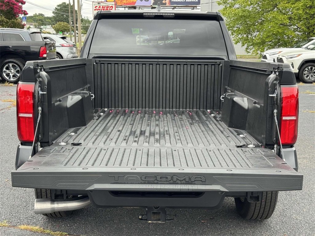 2024 Toyota Tacoma SR5 4x4 photo 13