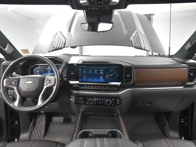 2024 Chevrolet Silverado 3500HD High Country photo 20
