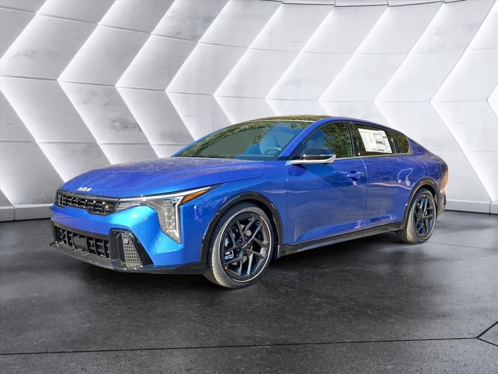 2025 Kia K4 GT-Line Turbo's photo