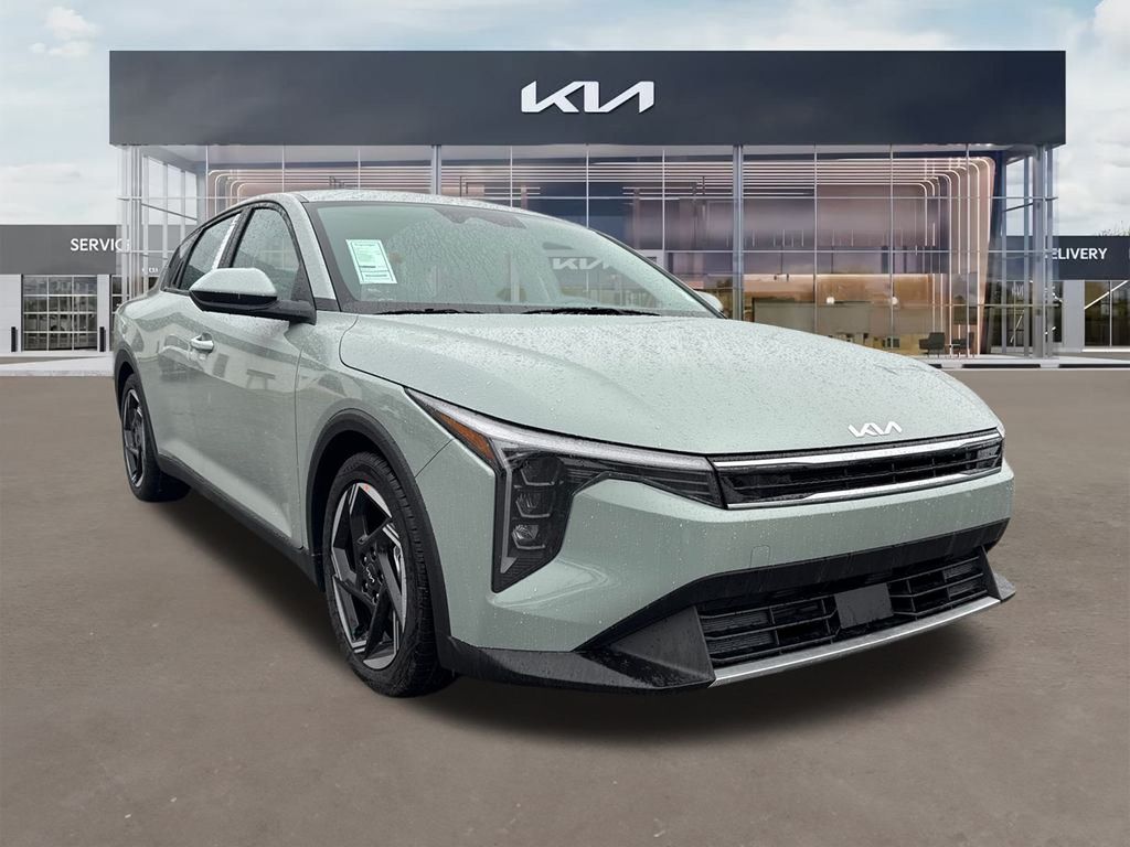 2025 Kia K4 EX's photo