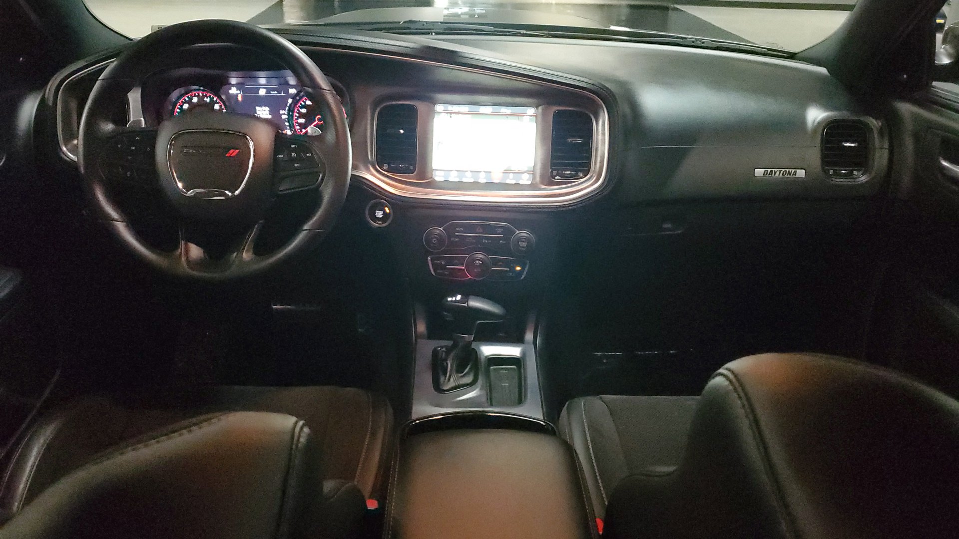 2022 Dodge Charger R/T photo 10