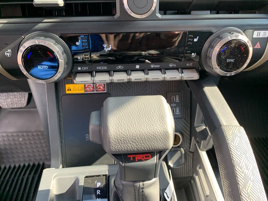 2024 Toyota Tacoma TRD Off-Road 4x4 Double Cab photo 19
