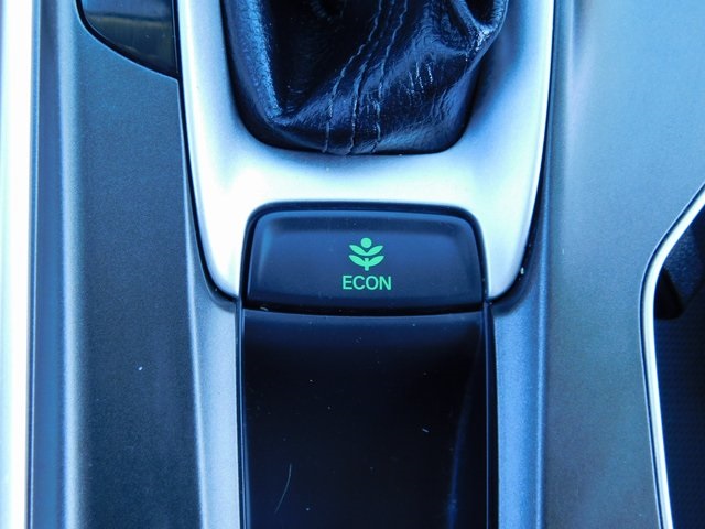 2019 Honda Accord EX-L photo 33