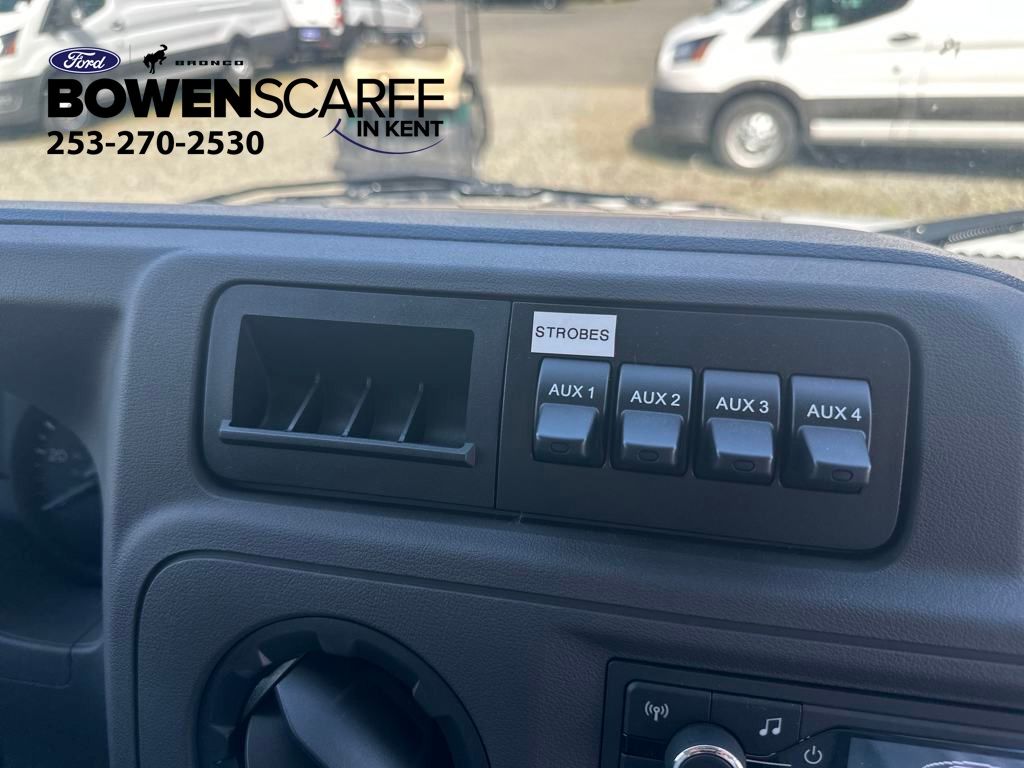 2025 Ford E-350 Base photo 27