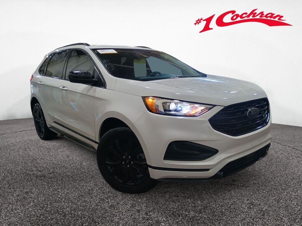 2022 Ford Edge SE