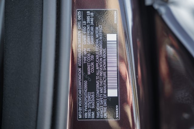 2026 Volvo XC90 photo 35