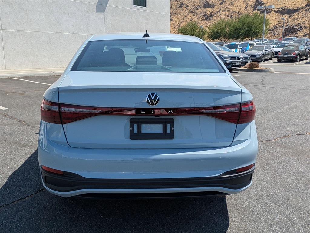 2025 Volkswagen Jetta 1.5T Sport photo 4