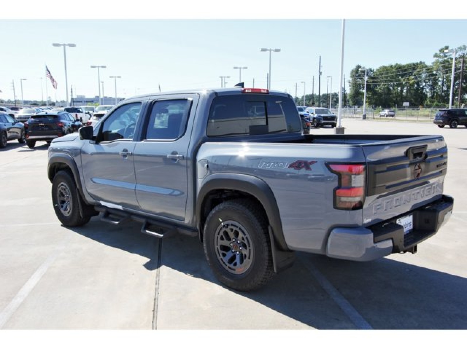 2026 Nissan Frontier Crew Cab PRO-4X® Gray at Robbins Nissan