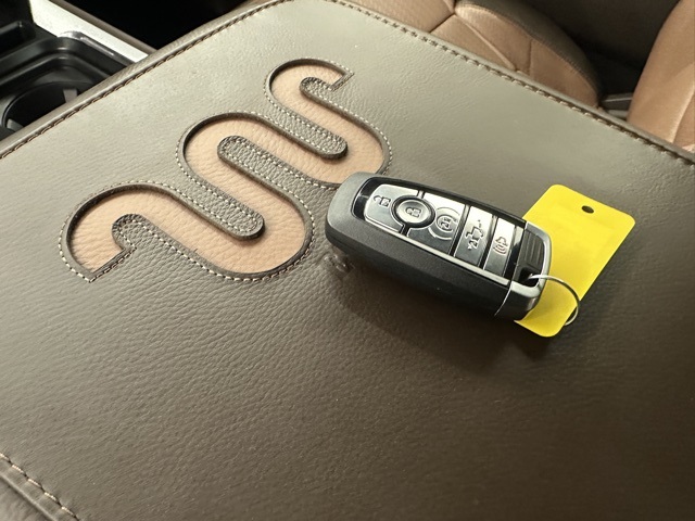 2026 Ford F-350 King Ranch photo 35