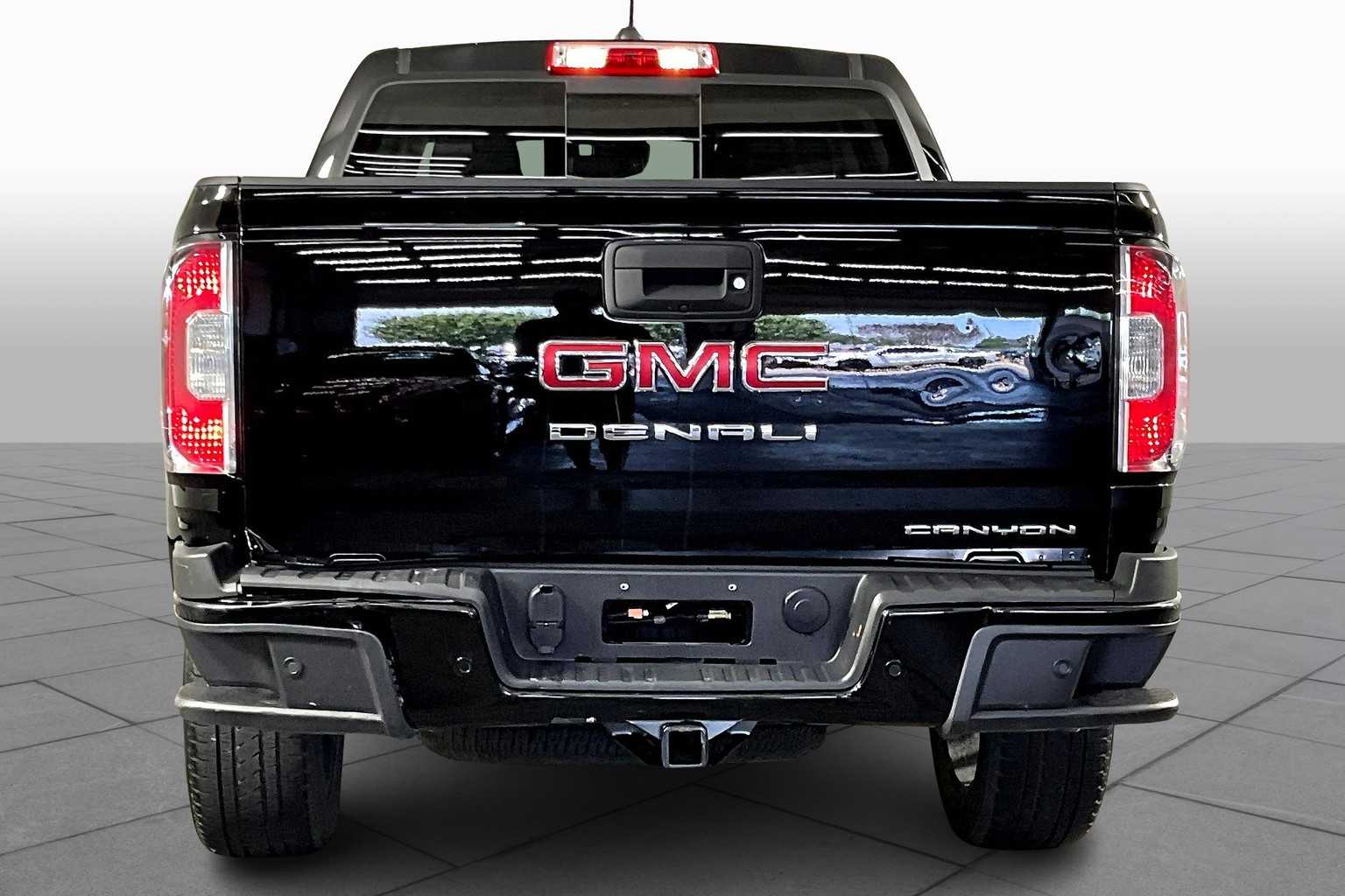 2021 Gmc Canyon Denali photo 3