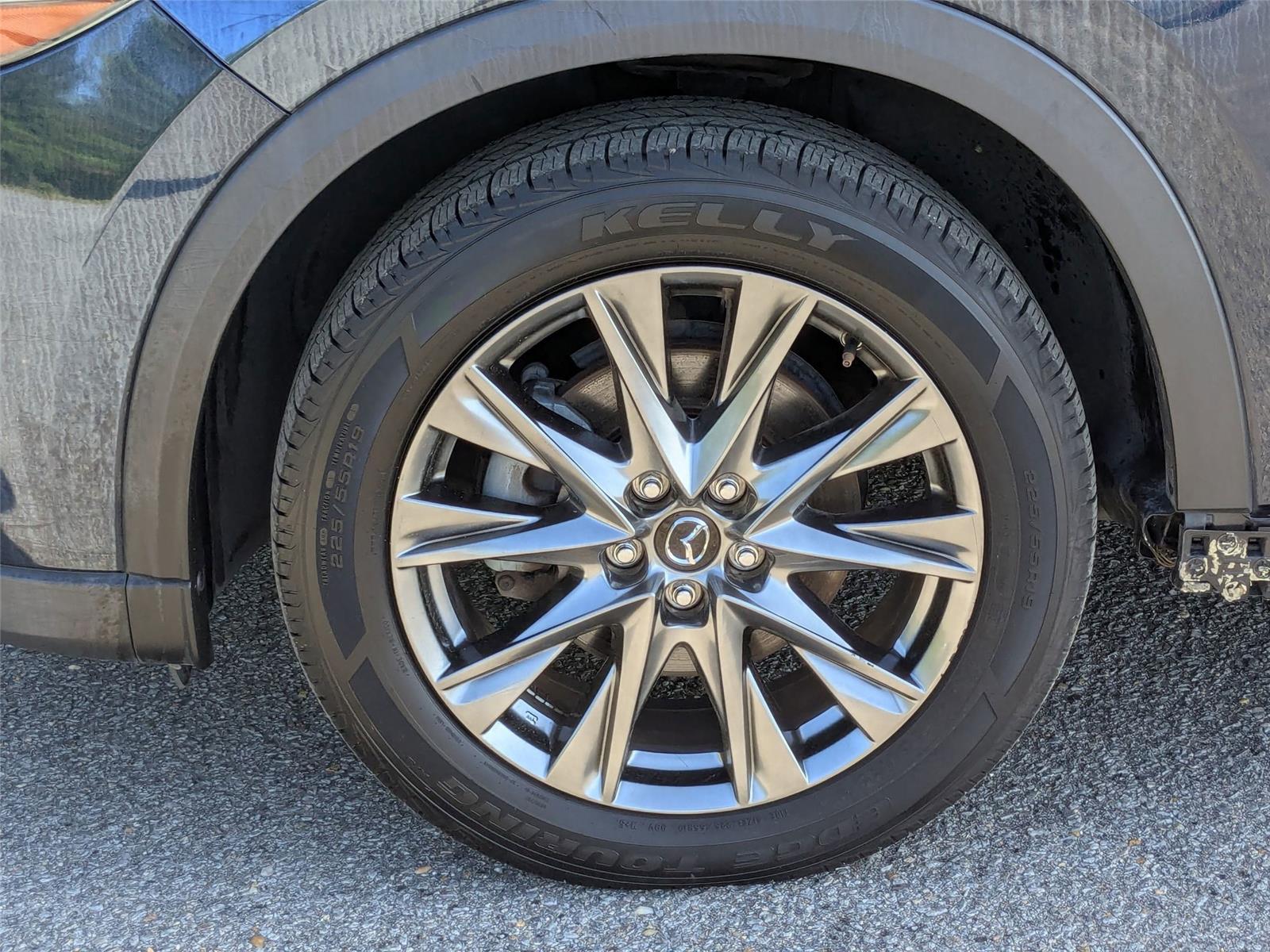 2021 Mazda CX-5 Signature photo 2