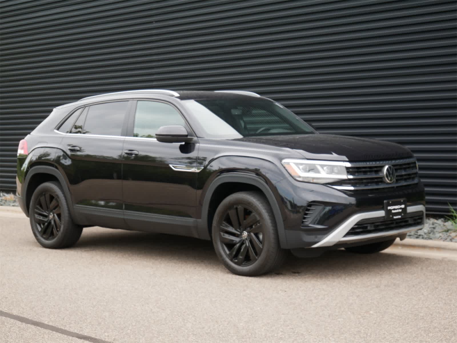 2022 Volkswagen Atlas Cross Sport V6 SE Technology photo 25