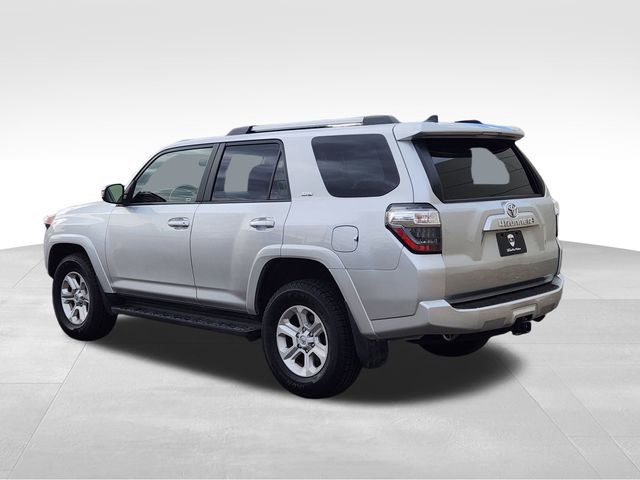 2024 Toyota 4Runner SR5 photo 4