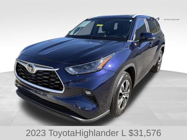 2023 Toyota Highlander L photo 3