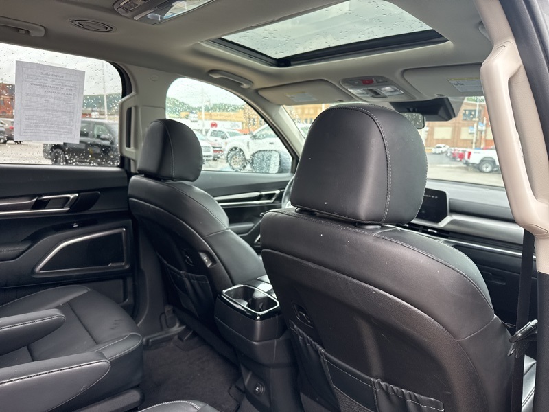 2024 Kia Telluride S photo 6