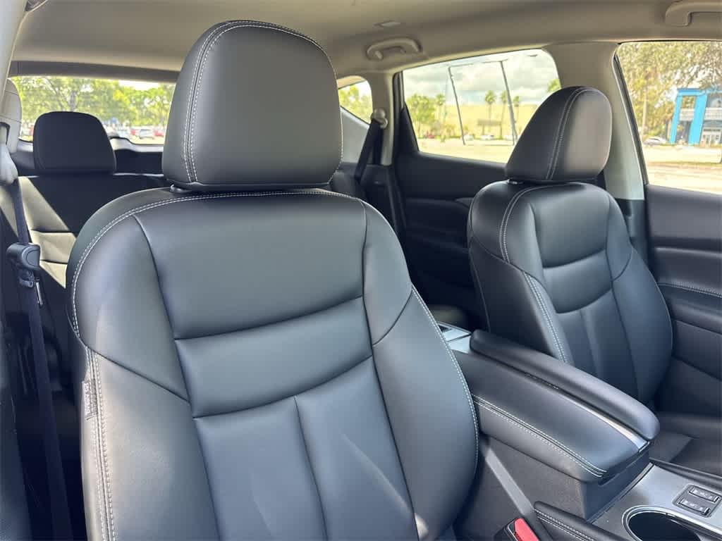 2023 Nissan Murano SV photo 25