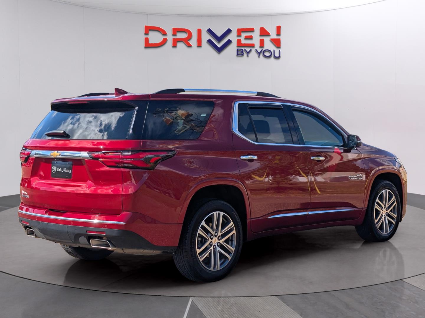 2023 Chevrolet Traverse High Country photo 4