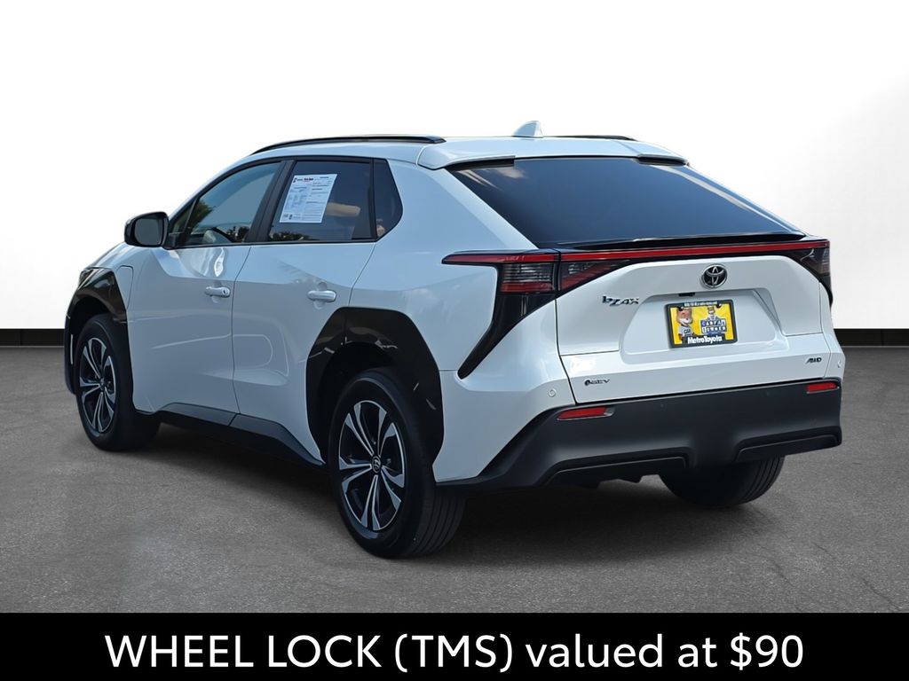2024 Toyota bZ4X XLE photo 6
