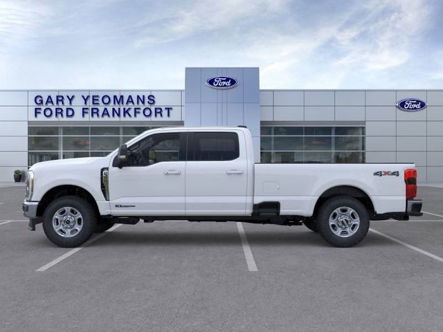 2026 Ford F-350 XLT photo 3