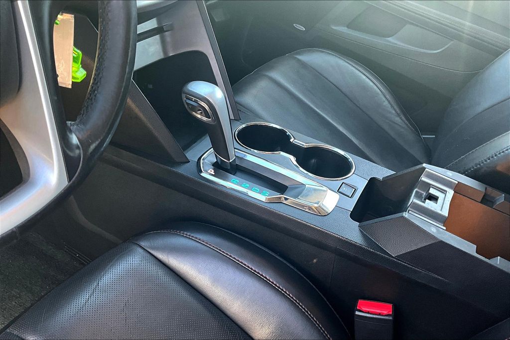 2015 Chevrolet Equinox LT photo 14