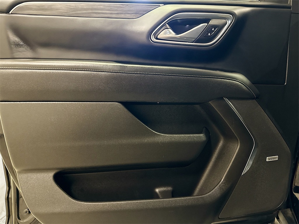 2023 Gmc Yukon SLT photo 22