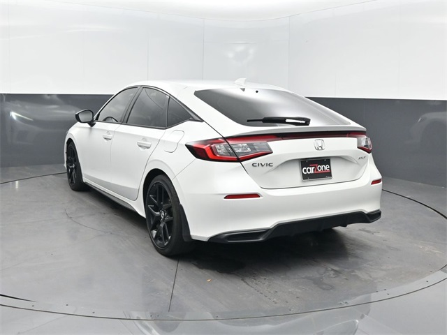 2024 Honda Civic Hatchback Sport photo 3