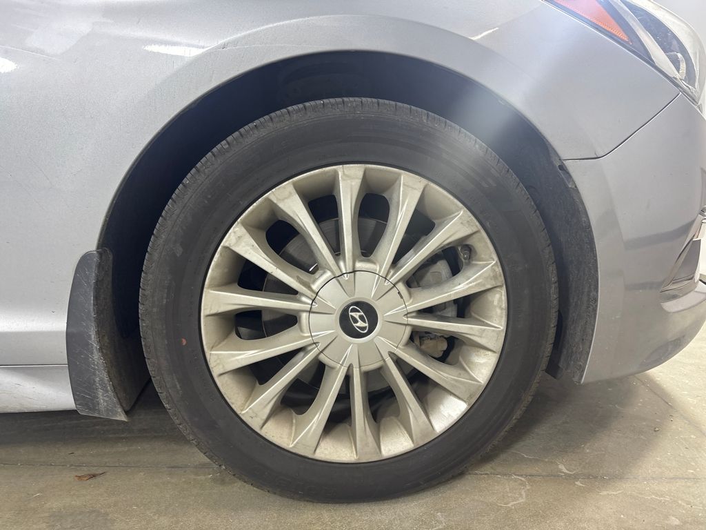 Used 2015 Hyundai Sonata Limited with VIN 5NPE34AF5FH087588 for sale in Montgomery, AL