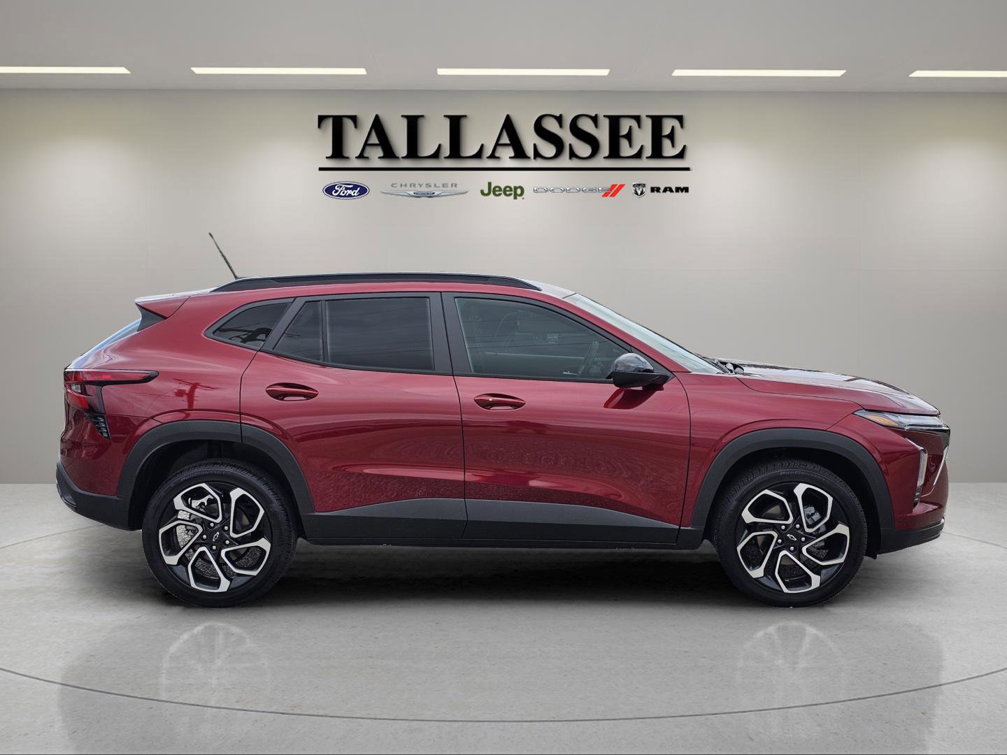 2025 Chevrolet Trax photo 7