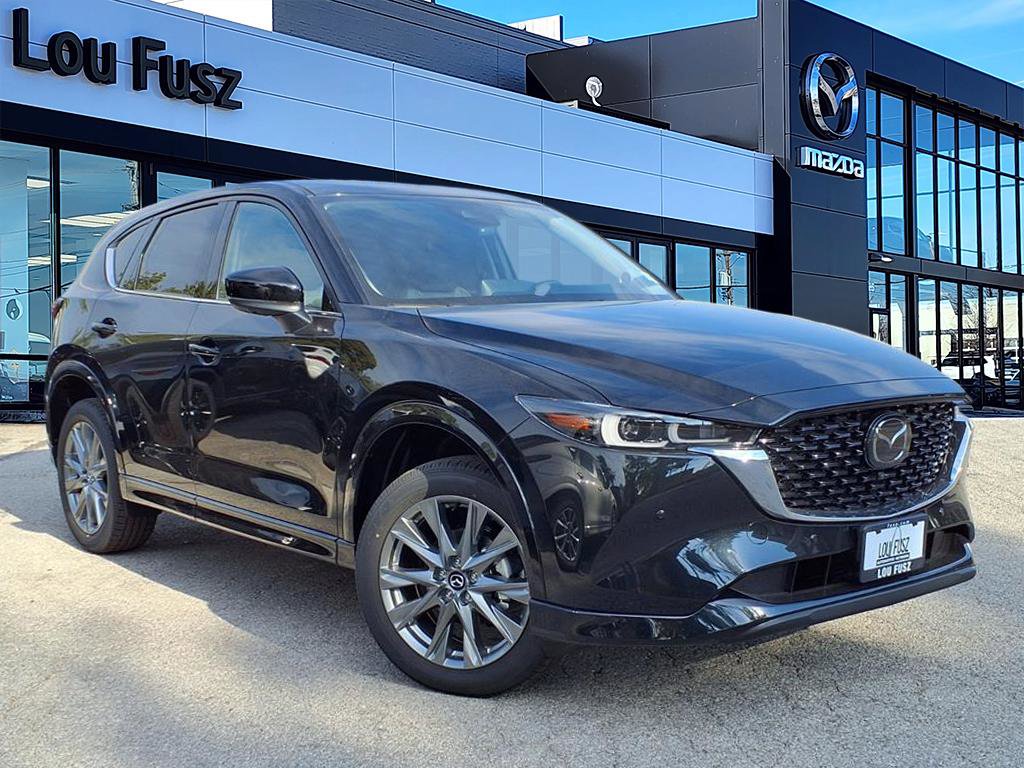 2025 Mazda CX-5 S Premium Plus package's photo