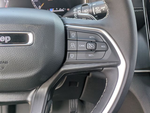 2025 Jeep Grand Cherokee Altitude X photo 17