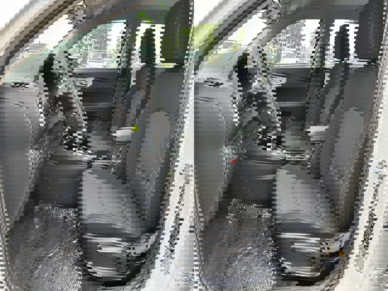 2024 Kia Forte LXS photo 17